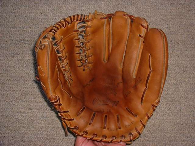 Stan Musial Rawlings TT10 Front